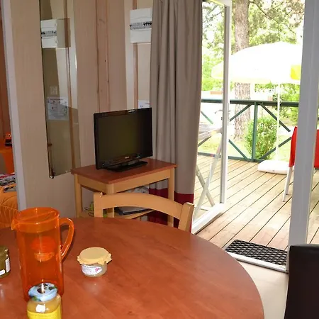 Vvf Vienne Poitou Vakantiepark La Bussière