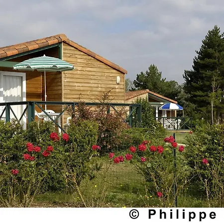 Village de vacances Vvf Villages   Le Domaine Du Poitou