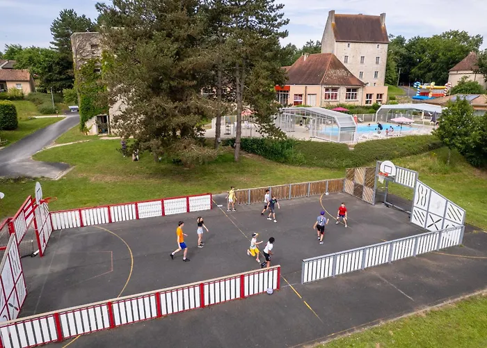 Vvf Vienne Poitou Holiday park 3*