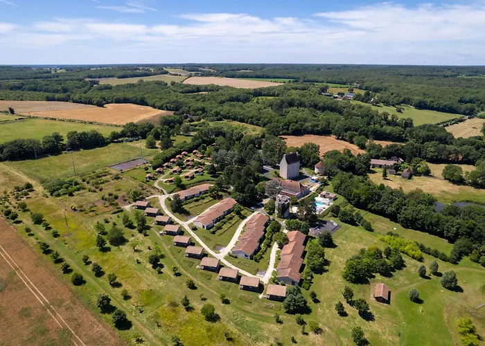 Holiday park Vvf Vienne Poitou 3*