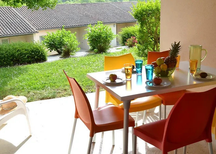 Vvf Vienne Poitou Holiday park La Bussiere (Vienne)